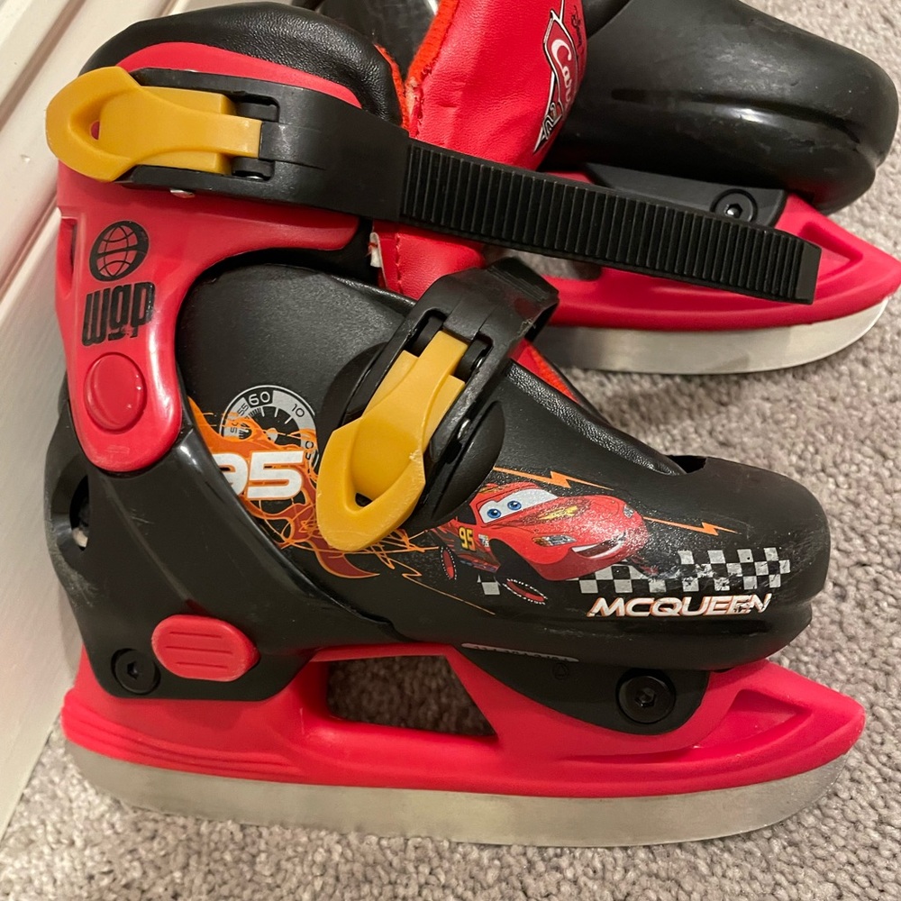 Disney Pixar Cars Adjustable Ice Skates youth 8-11 - used good condition